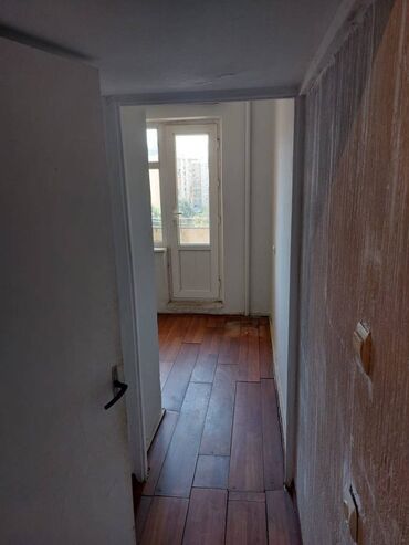 Köhnə tikili: Bakı, Yeni Günəşli Massiv D, 1 otaqlı, Köhnə tikili, 42 kv. m — 6