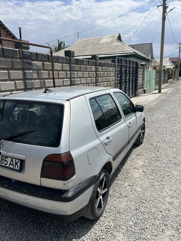 зарядная станция для электромобилей цена: Volkswagen Golf: 1996 г., 1.8 л, Механика, Бензин, Хетчбек