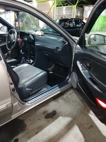 Hyundai: 1997 Hunday sanata mexanika barterdə var aklmyator təzə təkerlər — 11