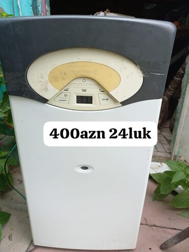 Kombilər: Ariston divar tipli qaz kombi sistemi - Güc: 24-lük (24 kW) -