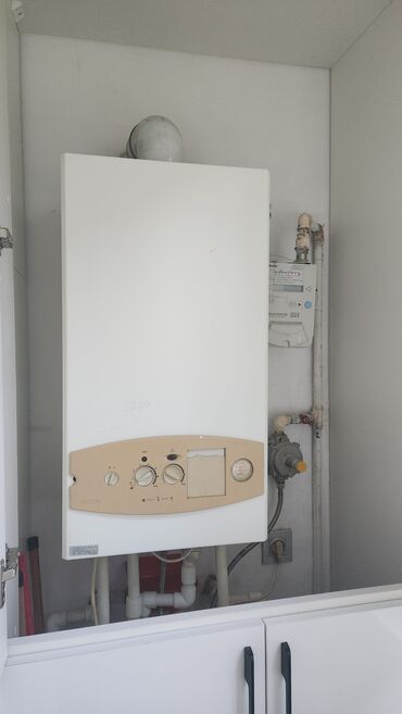 Kombilər: İşlənmiş Kombi Bosch 24 kVt, Ünvandan götürmə
