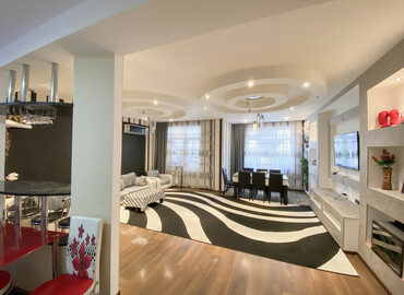 Mənzil kirayələyirəm: Studiya, 130 kv. m — 1