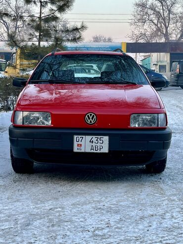 Volkswagen: Volkswagen Passat: 1993 г., 1.8 л, Механика, Бензин, Универсал