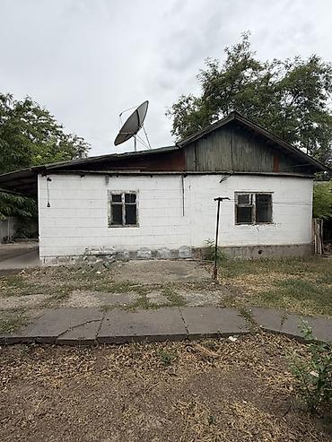 продажа дом нарын: 📍 В Сокулуке от трассы 700 м продается дом на участке 4 соток, 55 — 2