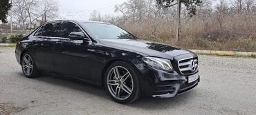 Mercedes-Benz: Mercedes-Benz E-Class: 2 l | 2018 il Sedan — 12