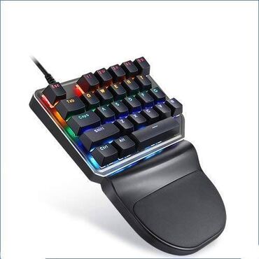 Клавиатуры: MotoSpeed K27 Black with RED switch : Компактный и удобный кейпад