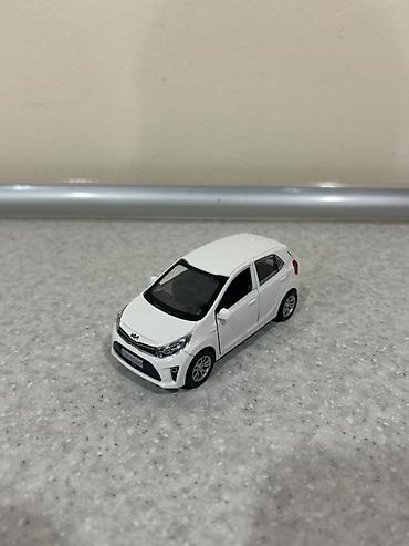 kıa mornıng: Kia Morning miniatür model avtomobil - Miqyas: təxmini 1:32 (kompakt — 1