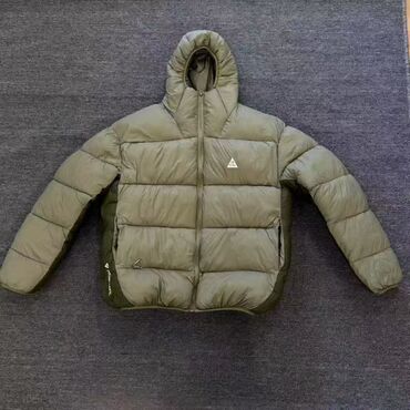 Куртки: Мужская куртка, XL (EU 42), Nike, Новый, цвет - Зеленый, Самовывоз, Платная доставка