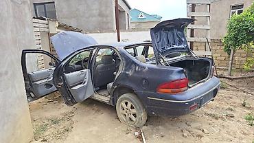 komputer ehtiyat hisseleri: Chrysler Stratus ehtiyyat hissələri satılır. Tək şüşələrində problem — 6