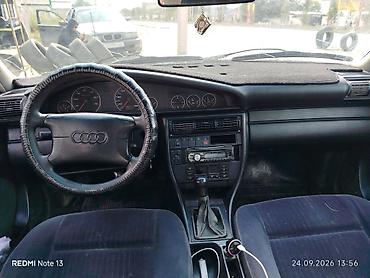 Унаа сатуу: Audi A6: 1995 г., 2.6 л, Кол менен иштөөчү, Бензин, Седан — 5