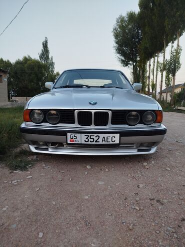 бампер на нексия 1: BMW 5 серии (E34), седан, серебристый. Особенности и комплектация: -