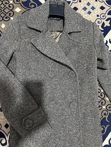 корейский стиль: Двубортное женское пальто ModaLARISSA из плотной твидовой ткани — 3