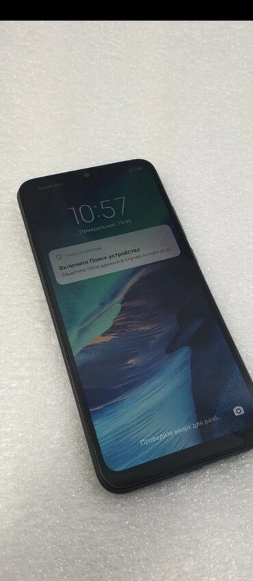 телефон redmi 13c: Redmi, Redmi 12C, Колдонулган, 128 ГБ, түсү - Кара, 2 SIM