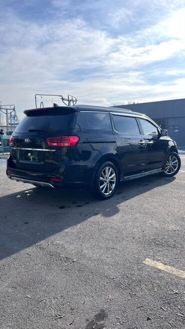 Kia: Kia Carnival: 2018 г., 2.2 л, Автомат, Дизель, Минивэн — 6