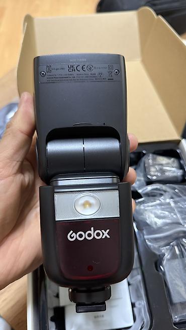 godox v1: Продается вспышка Godox V 860 3 поколение, для Sony (S) новая, 18500 — 8