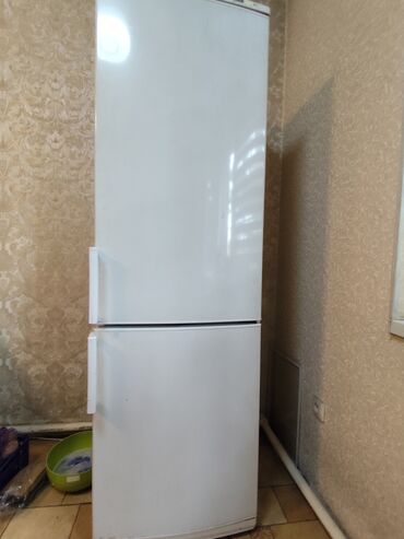 холодильник для мороженого бу: Холодильник Б/у, Двухкамерный, 2500 *