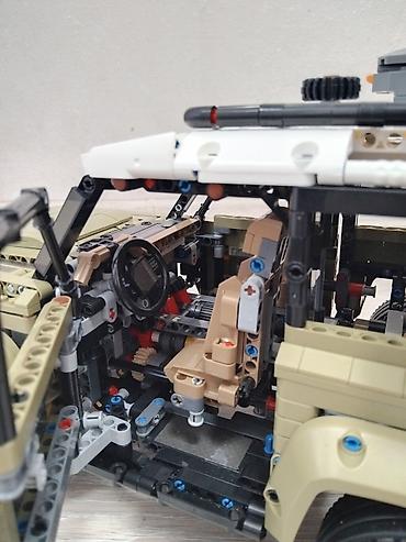 Игрушки: Продаю собранный конструктор внедорожника Land Rover Defender (аналог at lalafo.kg — 11 Игрушки: Продаю собранный конструктор внедорожника Land Rover Defender (аналог — 11
