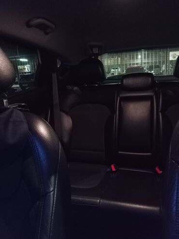 Hyundai: Hyundai ix35 2010 offroader/SUV,5 qapı ağ rəng 2.0 mühərrik 150 at — 9