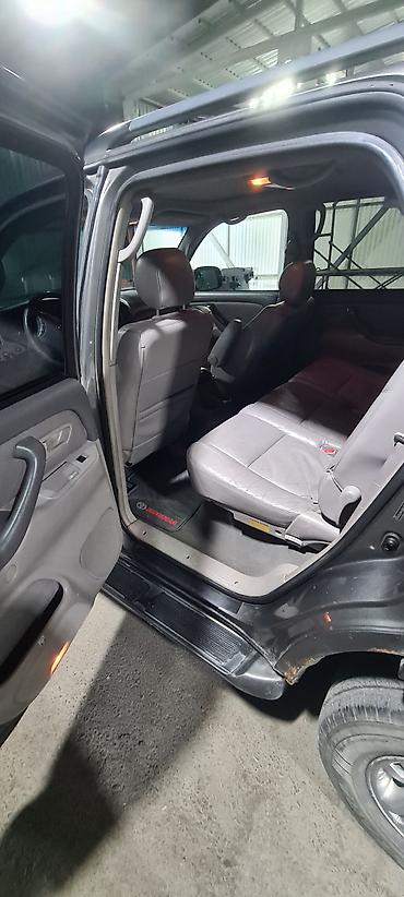 sequoia 2010: Toyota Sequoia: 2005 г., 4.7 л, Автомат, Бензин, Внедорожник — 10