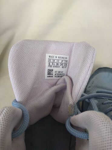 Women's Sneakers and athletic shoes: Adidas, 38 — 4