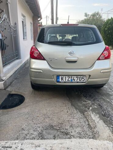 Nissan: Nissan Tiida: 1.6 l. | 2008 έ. Χάτσμπακ