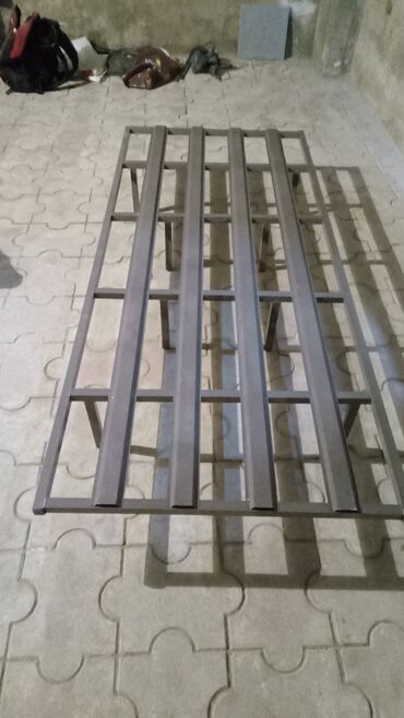 Çarpayılar: Yeni, Təknəfərlik çarpayı, Bazasız, Matrassız, Siyirməsiz — 8