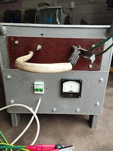 avatr 12: 1) Пуско-зарядное устройство на 220v. Выход - 12, 24 вольт. 15000 с — 7