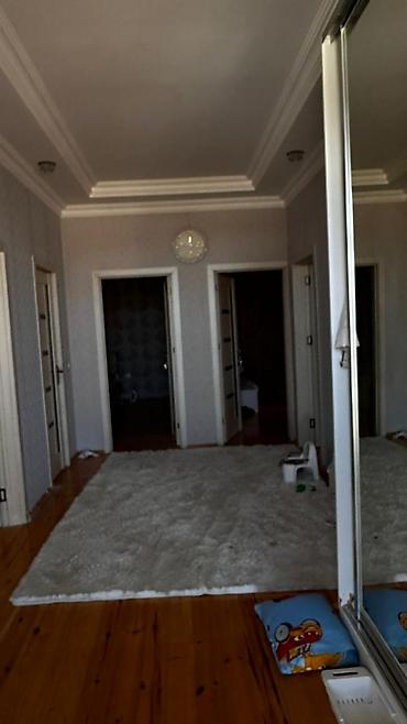 iş vakansiyaları bakı: Satılır: geniş və işıqlı mənzil (şəklin təqdim etdiyi plan) — 10