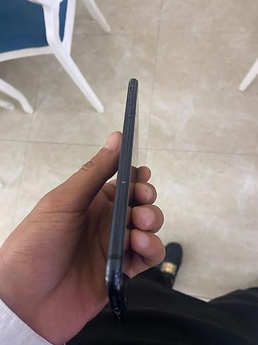 bakcell 3xl tarifi: IPhone 7 Plus, 32 GB, Jet Black, Barmaq izi — 4