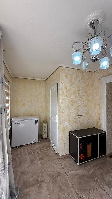 Долгосрочная аренда домов: 220 м², 5 комнат — 12