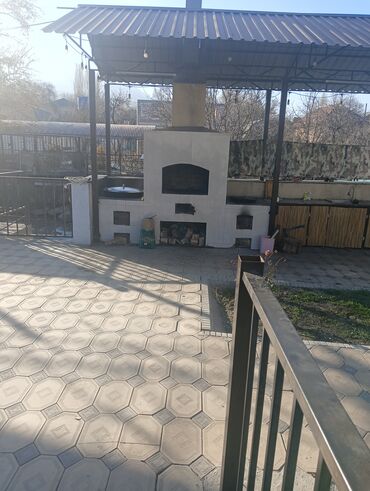 Посуточная аренда домов: 150 м², 6 комнат, Бассейн at lalafo.kg — 17 Посуточная аренда домов: 150 м², 6 комнат, Бассейн — 17