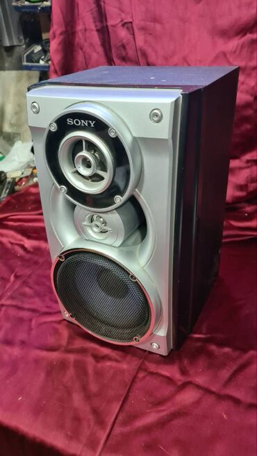 zastita za punjac: Sony zvucnik ispravan sve radi kako treba. Model ss-rg170 Stanje