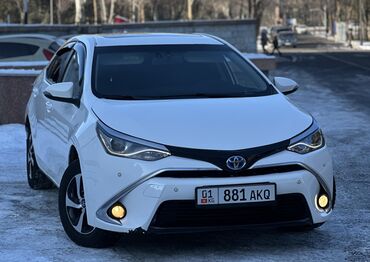 Toyota: Toyota Corolla: 2018 г., 1.8 л, Робот, Гибрид, Седан