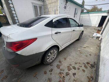 Hyundai: Hyundai Solaris: 2011 г., 1.6 л, Автомат, Бензин, Седан