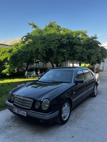 Mercedes-Benz: Mercedes-Benz E-Class: 1996 г., 2.3 л, Автомат, Бензин, Седан