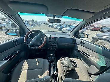 газел 4вд: Hyundai Getz: 2003 г., 1.4 л, Механика, Бензин — 6