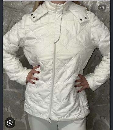 vatromet u obliku srca: Jakna M Fila — 1