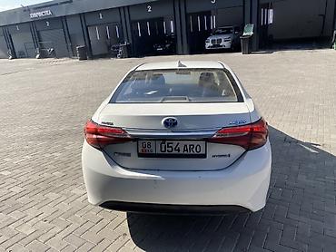 1: Toyota Levin: 2018 г., 1.8 л, Робот, Гибрид, Седан — 4