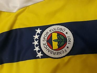 idman formalari: Salam bu forma FENERBAHÇE formasidir 1 e1 orjinaldir harda isdesez — 6
