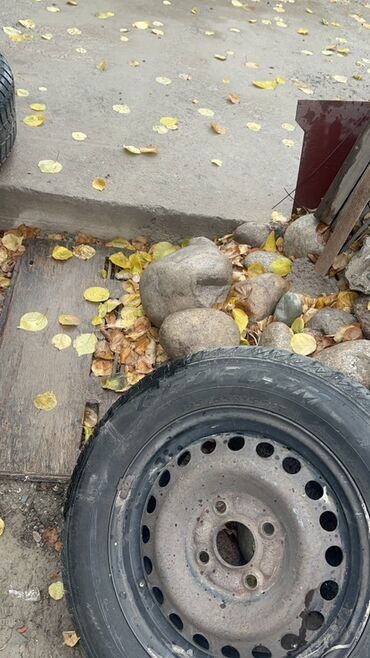 ниско профилные шины р14: Дөңгөлөктөр монтажда 185 / 65 / R 14, Кыш, Камдык, Жеңил унаалар, Темир, тешиктери - 4