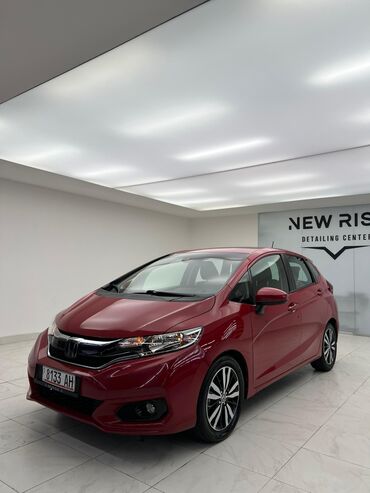 honda prelude 3: Honda Fit: 2018 г., 1.5 л, Автомат, Бензин, Хэтчбэк