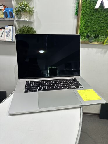 Ноутбуки: Ноутбук, Apple, 16 ГБ ОЗУ, Intel Core i5, 15.6 ", Б/у, Для работы, учебы, память SSD