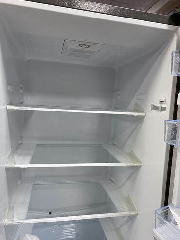 Холодильники: Холодильник Hisense, Новый, Двухкамерный, De frost (капельный), 57 * 180 * 57 — 7