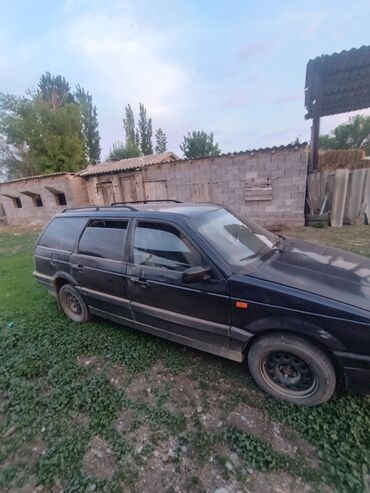 жалалабат машина: Volkswagen Passat: 1990 г., 1.8 л, Механика, Бензин, Универсал