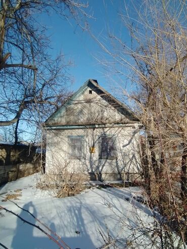 дом район ак орго: Үй, 60 кв. м, 3 бөлмө, Менчик ээси, Эски ремонт