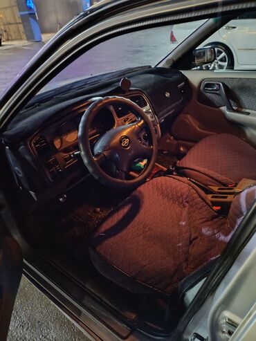 Nissan: Nissan Primera: 2001 г., 1.8 л, Механика, Бензин, Универсал — 6