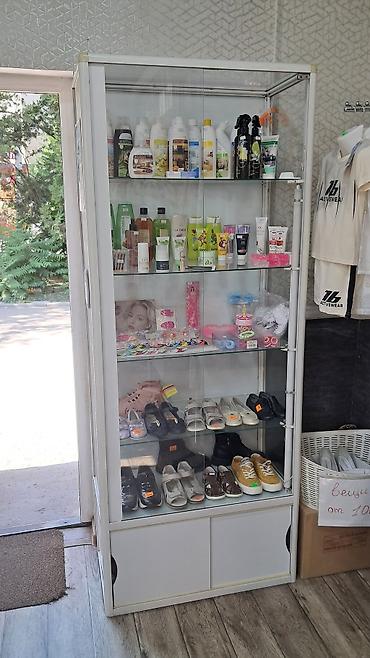 marant: Продается витрина в хорошем состоянии. Посмотреть можно в 6 — 3