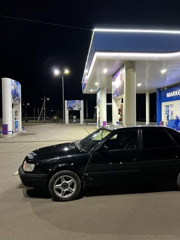 Audi: Audi 100: 1991 г., 2 л, Механика, Бензин, Седан — 2