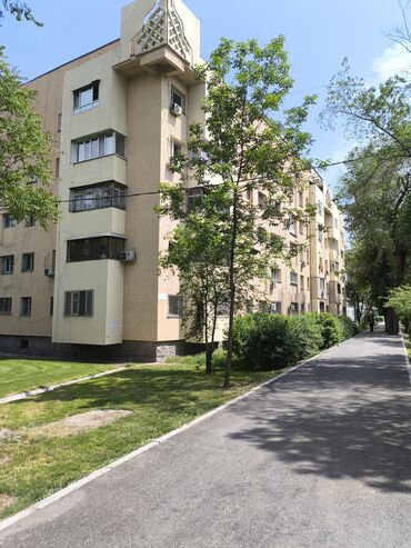 Продажа домов: 4 комнаты, 83 м², Индивидуалка, 5 этаж, ПСО (под самоотделку)