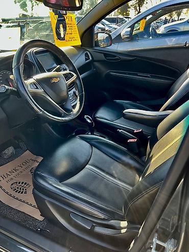 spark 2021: Chevrolet Spark: 2018 г., 1 л, Автомат, Бензин, Хэтчбэк — 8